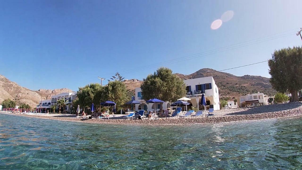 Pavlos Rooms Ливадия Экстерьер фото